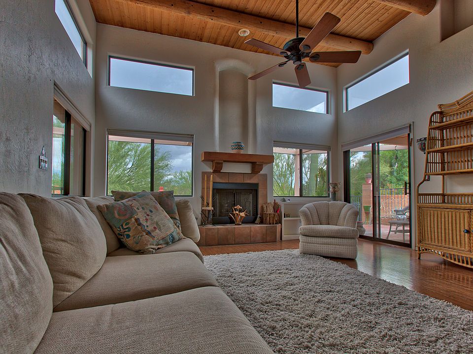 1st image of 5442 N Whitethorn Pl