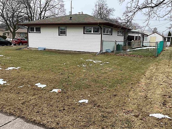 3rd image of 2011 S Sherman St