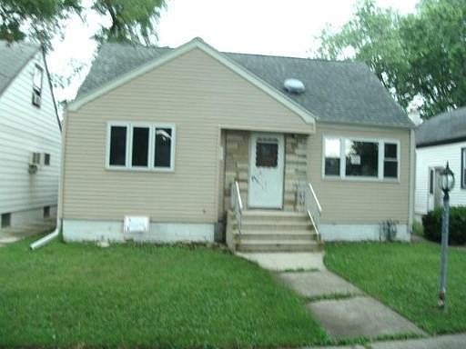 1st image of 2640 W 121st Pl