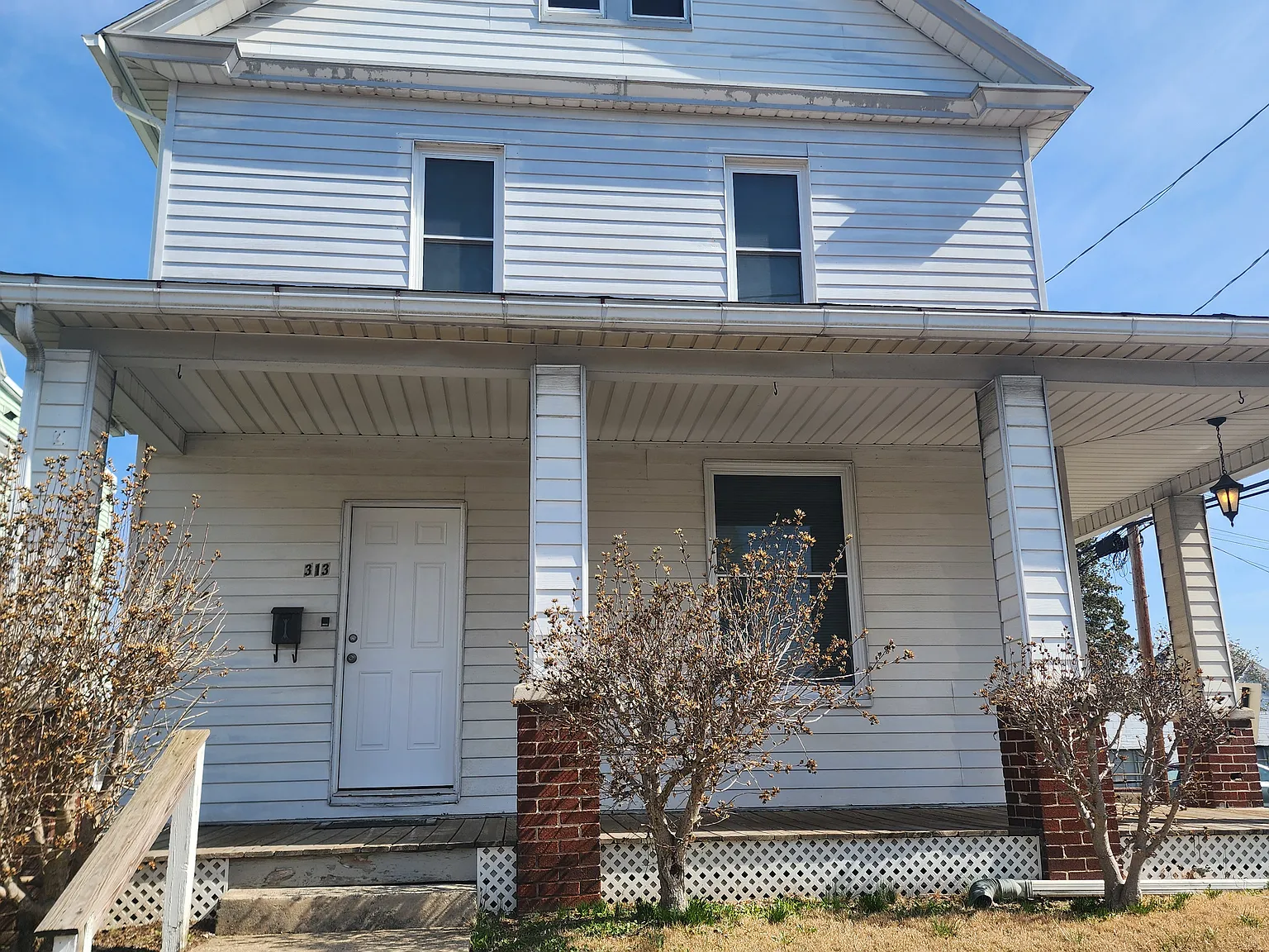 3 bed, 1774 sqft, $1,875 — Photo 2