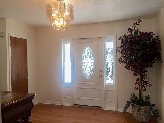 5th image of 2728 S Bolton Ave
