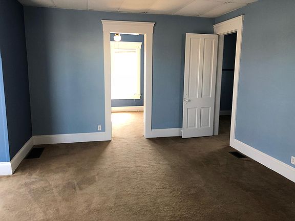 4th image of 308 W Jackson St #310
