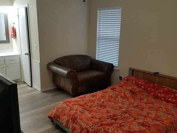 5th image of 3705 Windscape Ave