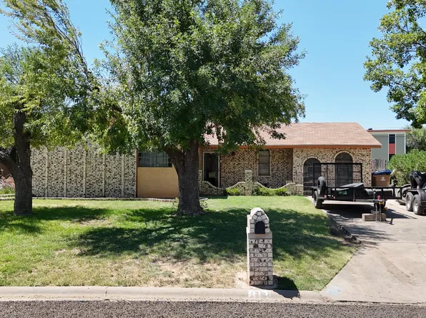 813 Stonewall Dr, San Angelo, TX 76905