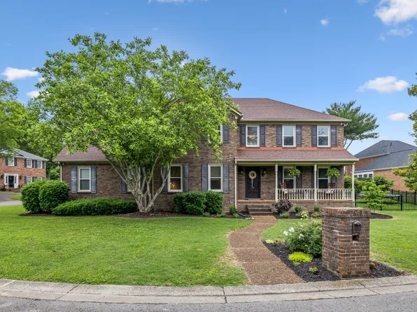 2648 Chatham Ct, Murfreesboro, TN 37129