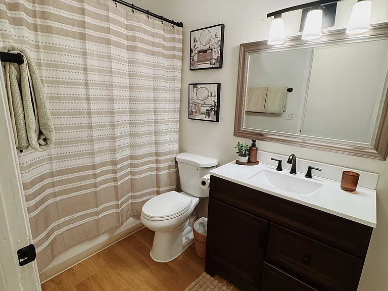 310 & 312 Bolin St #312 — Photo 8