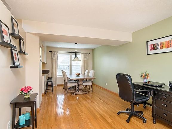 5th image of 6121 Moss Wood Dr