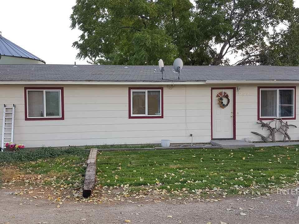 2nd image of 21335 W Harmony Ln