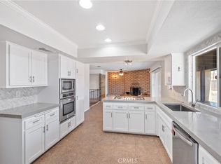 14295 Santee Rd, Apple Valley, CA 92307