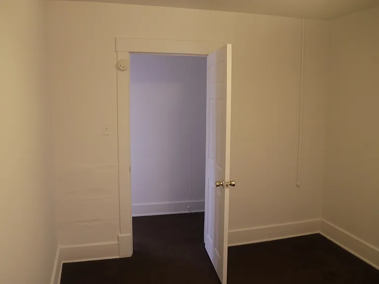 716 E 4th Ave #10 — Photo 5