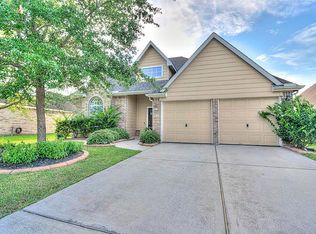 6419 Larrycrest Dr, Pearland, TX 77584