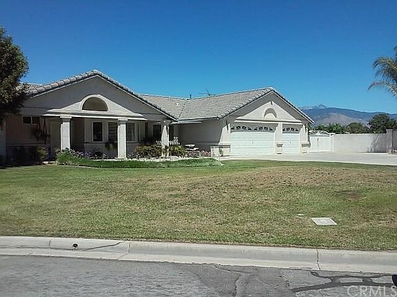 3rd image of 3714 English Dr