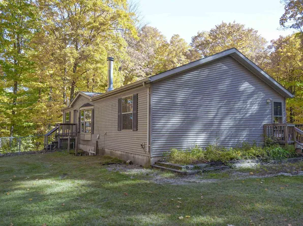 4897 Woodman Rd SW, South Boardman, MI 49680