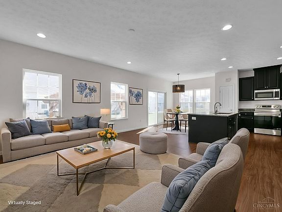 2nd image of 3301 Crescent Falls Way