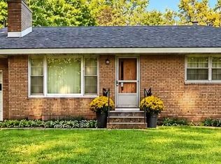 18452 168th Ave, Spring Lake, MI 49456
