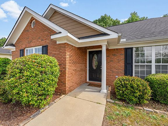 5th image of 54 Redwood Dr