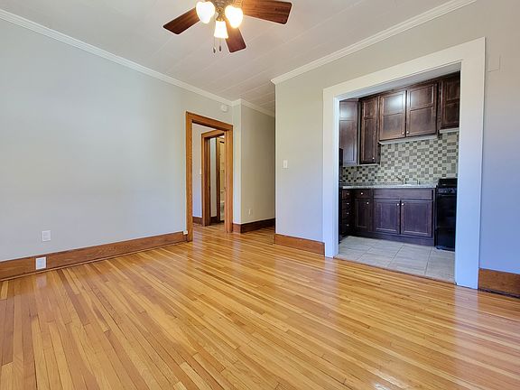 5th image of 603 1st St SW #102