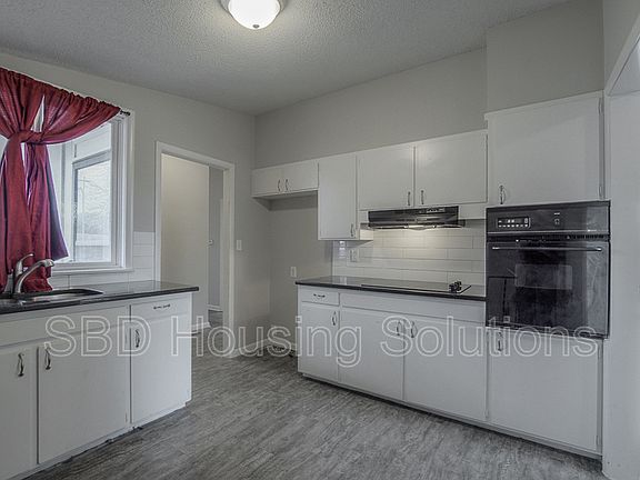 2nd image of 9818 Bennington Ave