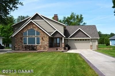 2nd image of 128 N Lakeshore Dr