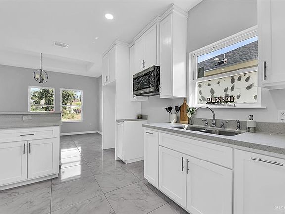 2nd image of 4824 Kalinga Ln