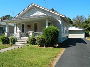 815 S Monroe St, Litchfield, IL 62056