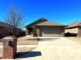 3513 Green Apple Pl, Moore, OK 73160
