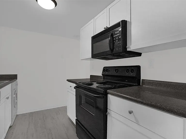 754 E Michigan St #174 — Photo 14