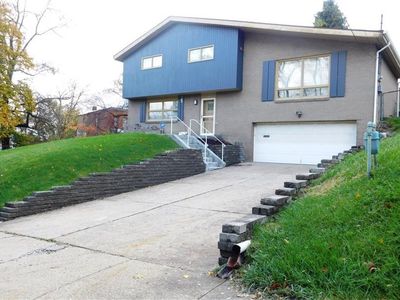 555 Watt St, Pittsburgh, PA, 15219