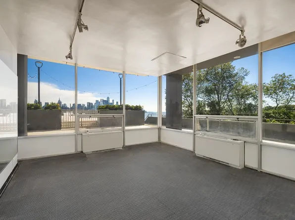 6050 Blvd East image 7 of 33