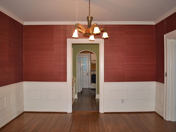 5th image of 4501 Mayfair Ave