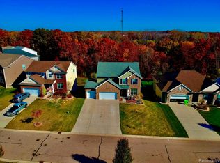 1474 Secretariat Way, Howell, MI 48843