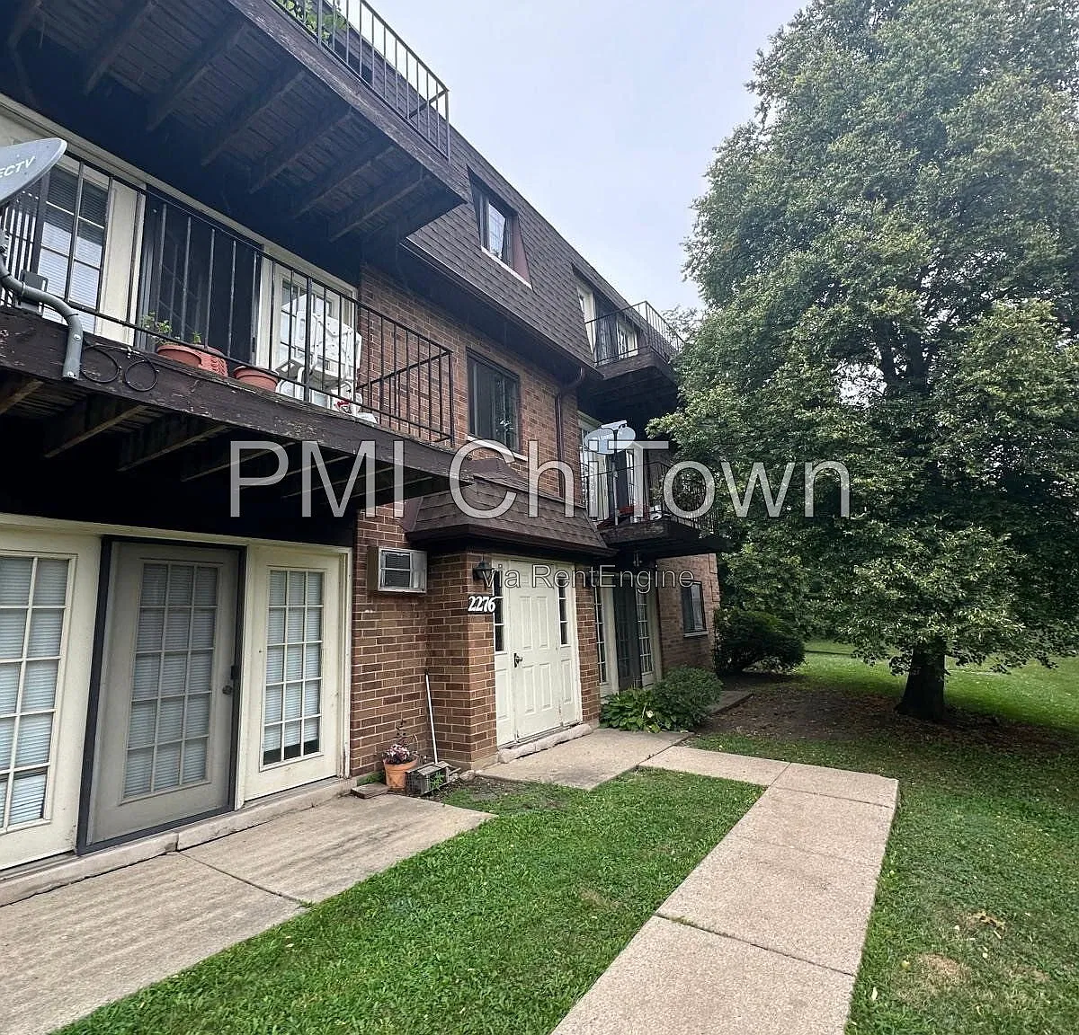 2 bed, 1.0 bath, $1,650 — Photo 1