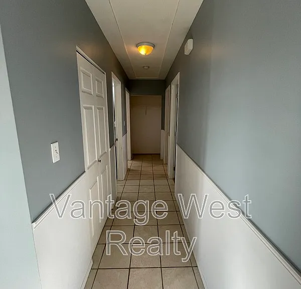 2433A Sexsmith Rd — Photo 7