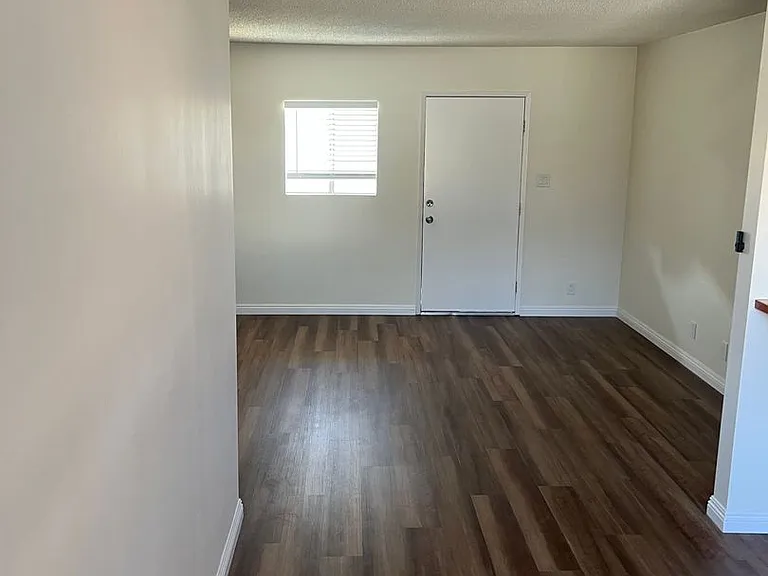 Carousel Apartments: Modern Living in the Heart of the Arcadia — Photo 10