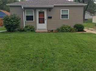 4032 N Bryer Pl, Peoria, IL 61614