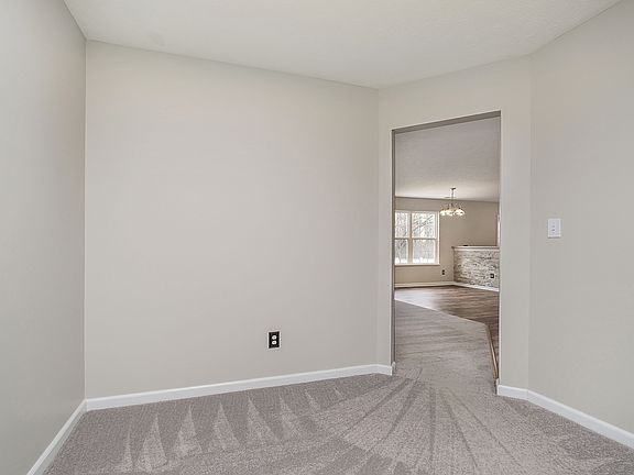 5th image of 11532 War Admiral Ct