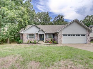 1514 Marion Anderson Rd, Hot Springs, AR 71913