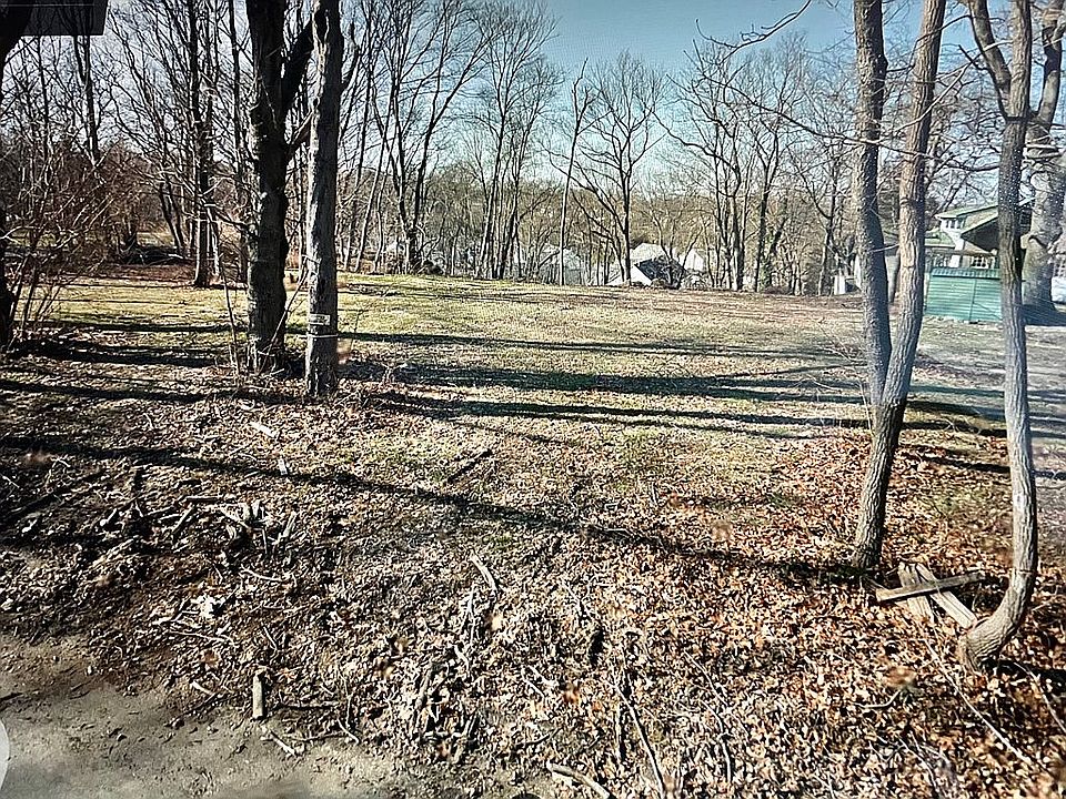 2nd image of Virginia Ave
