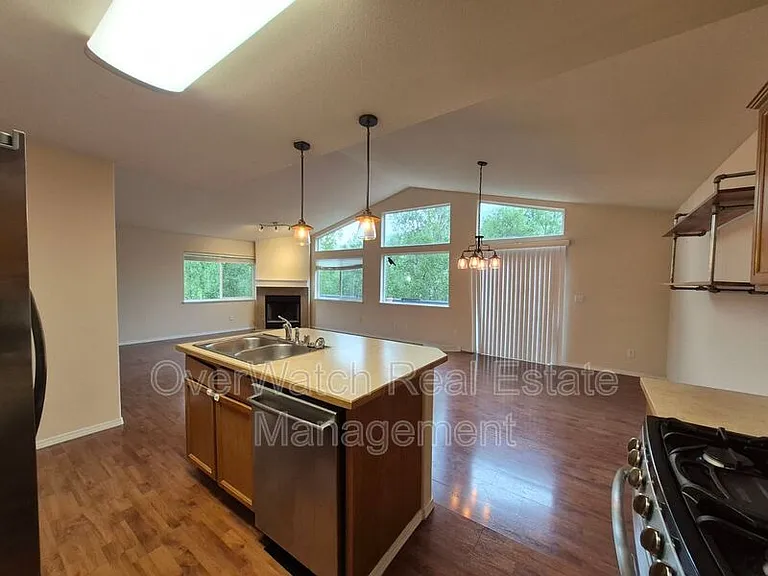 9178 Eagle River Ln — Photo 17