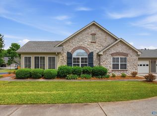 52 Laurel Ln, Brownsboro, AL 35741