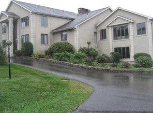 27 S Ridge Rd, Farmington, CT 06032