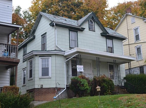 5th image of 203 Mount Airy Ave