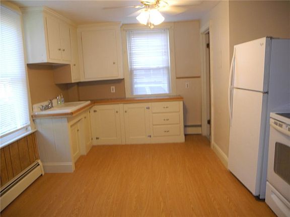 3rd image of 22-24 Greenhill St