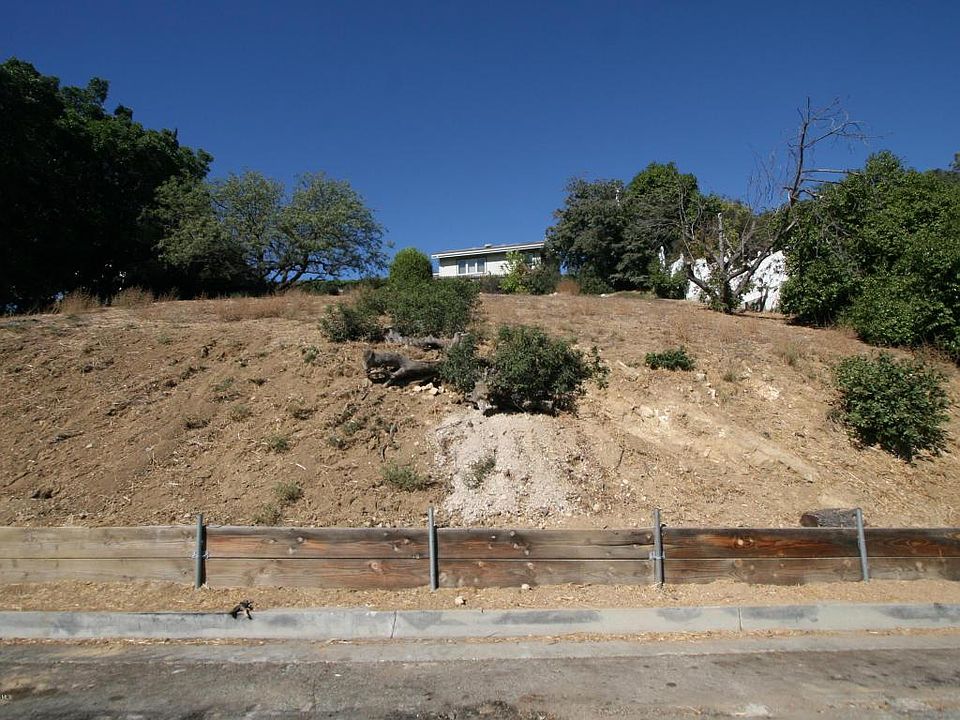1st image of 0 Warwick Ave