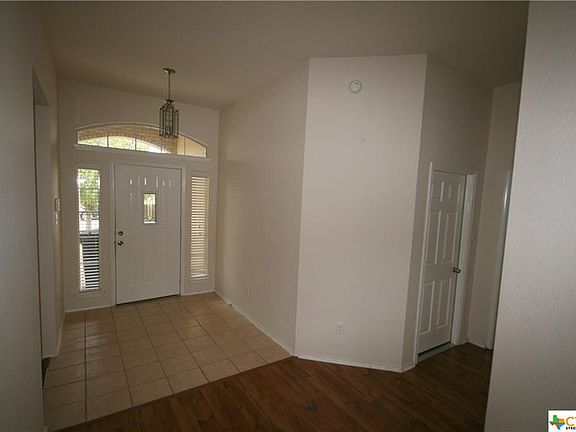5th image of 6112 Blayney Dr