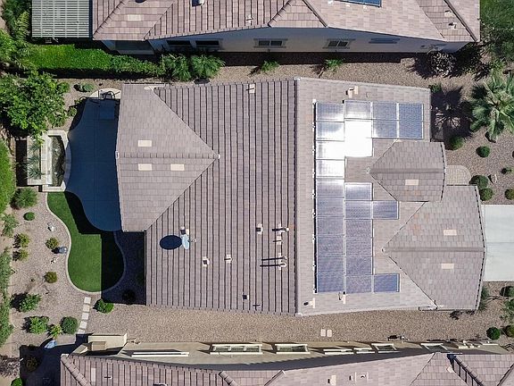 3rd image of 1342 E VERDE Boulevard