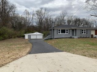 8109 Sherry Lynn Ct, Louisville, KY 40228