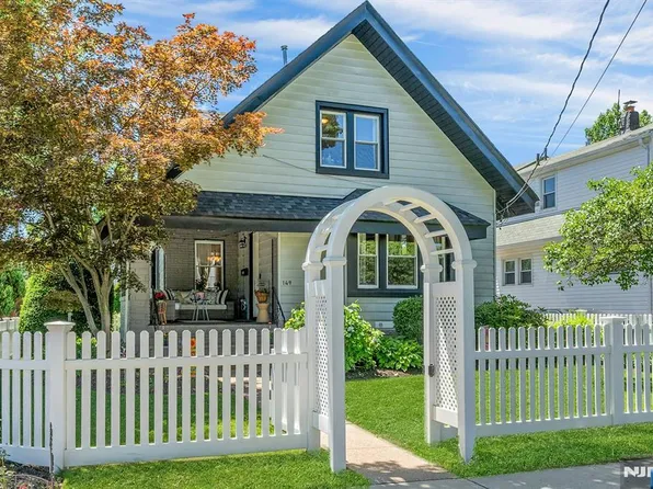 149 Elm Ave, Hackensack, NJ 07601