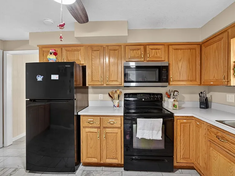3627 County Road 218 — Photo 13