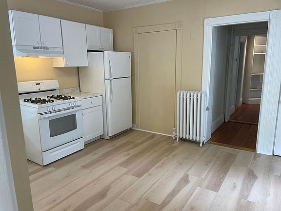 Kitchen into Hallway